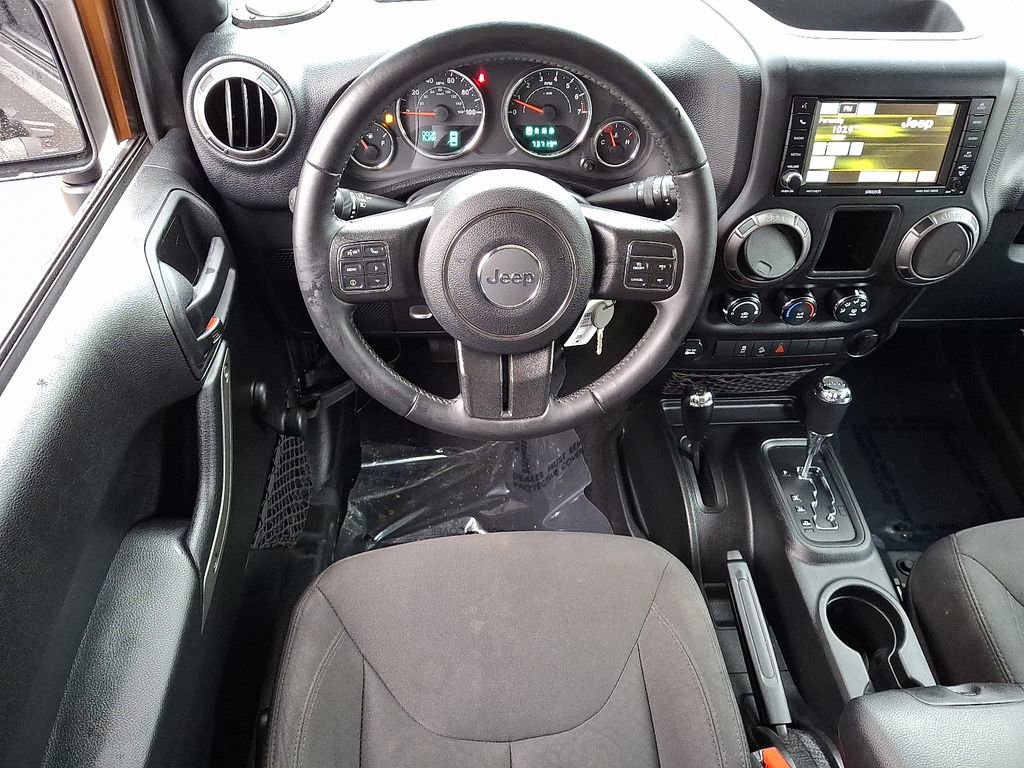 Used 2018 Jeep Wrangler Unlimited Sport image 12