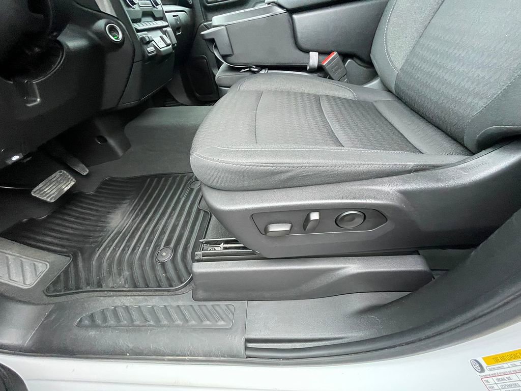 Used 2025 Chevrolet Silverado 2500 Custom w/ Custom Value Package image 20