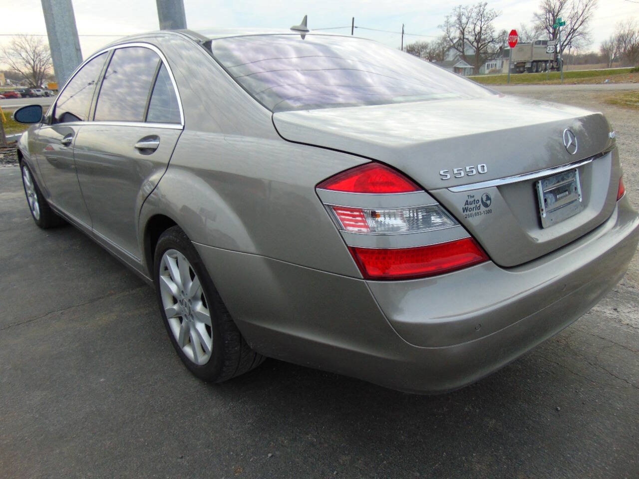 Used 2007 Mercedes-Benz S 550 4MATIC image 6