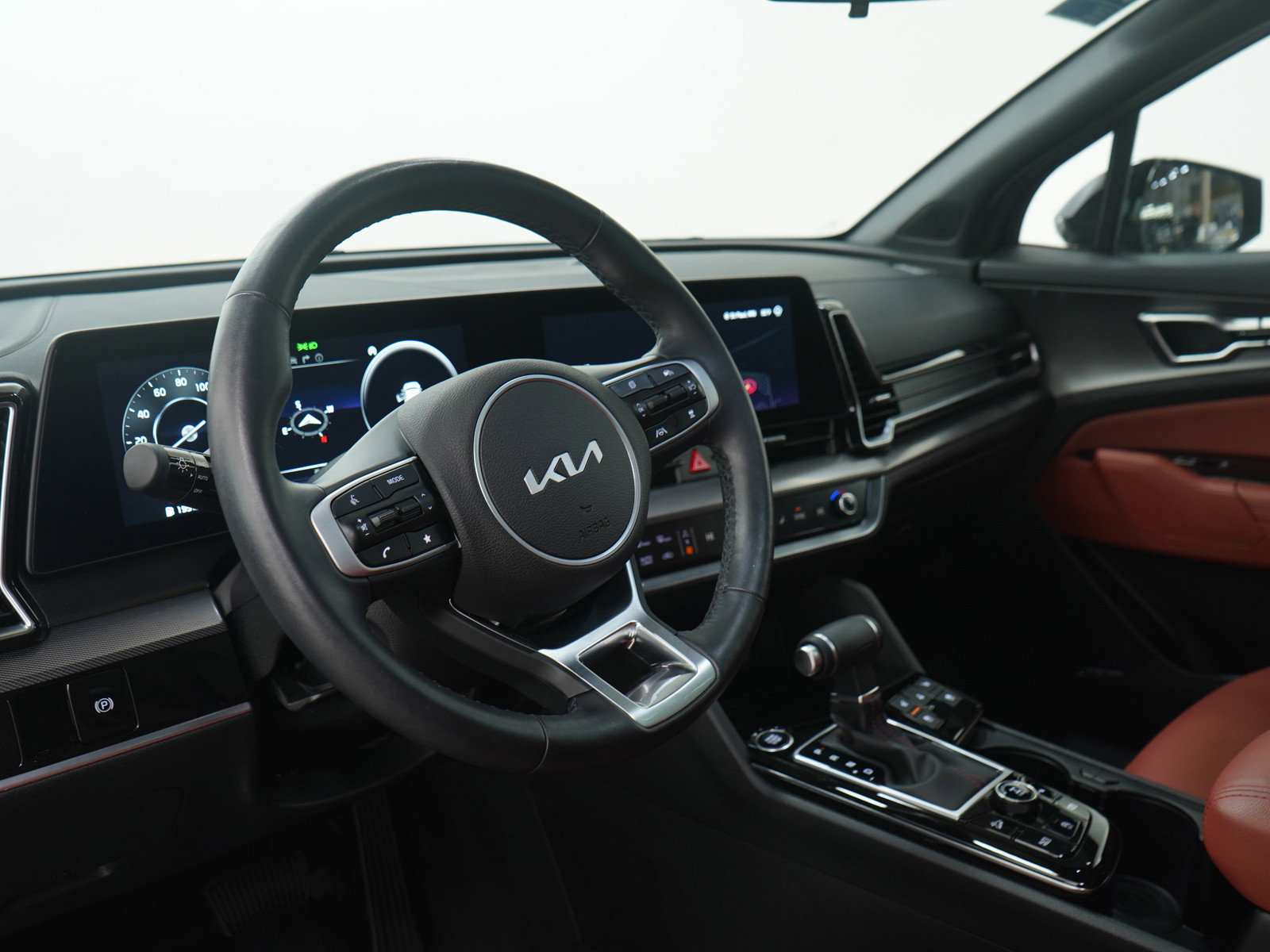 Used 2025 Kia Sportage SX image 27