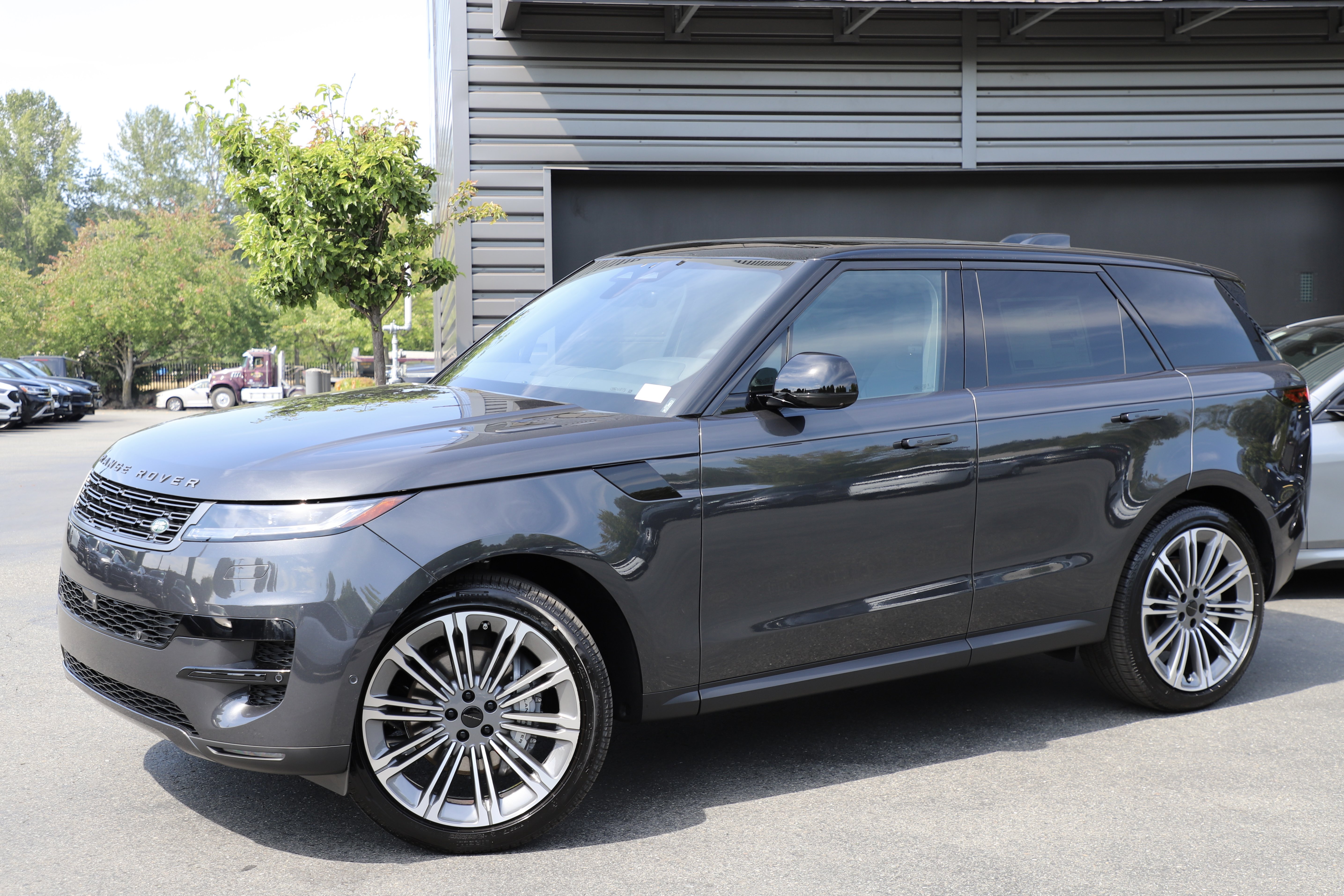 New 2026 Land Rover Range Rover Sport SE