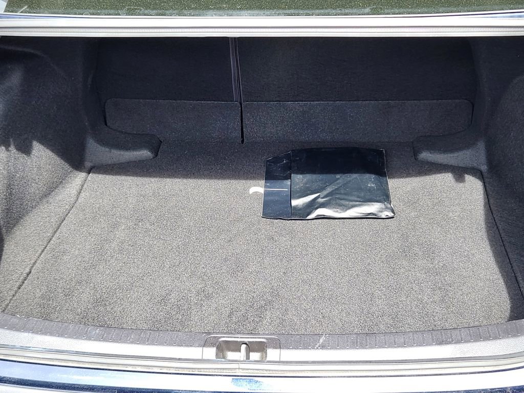 Used 2023 Toyota Corolla LE FWD image 10