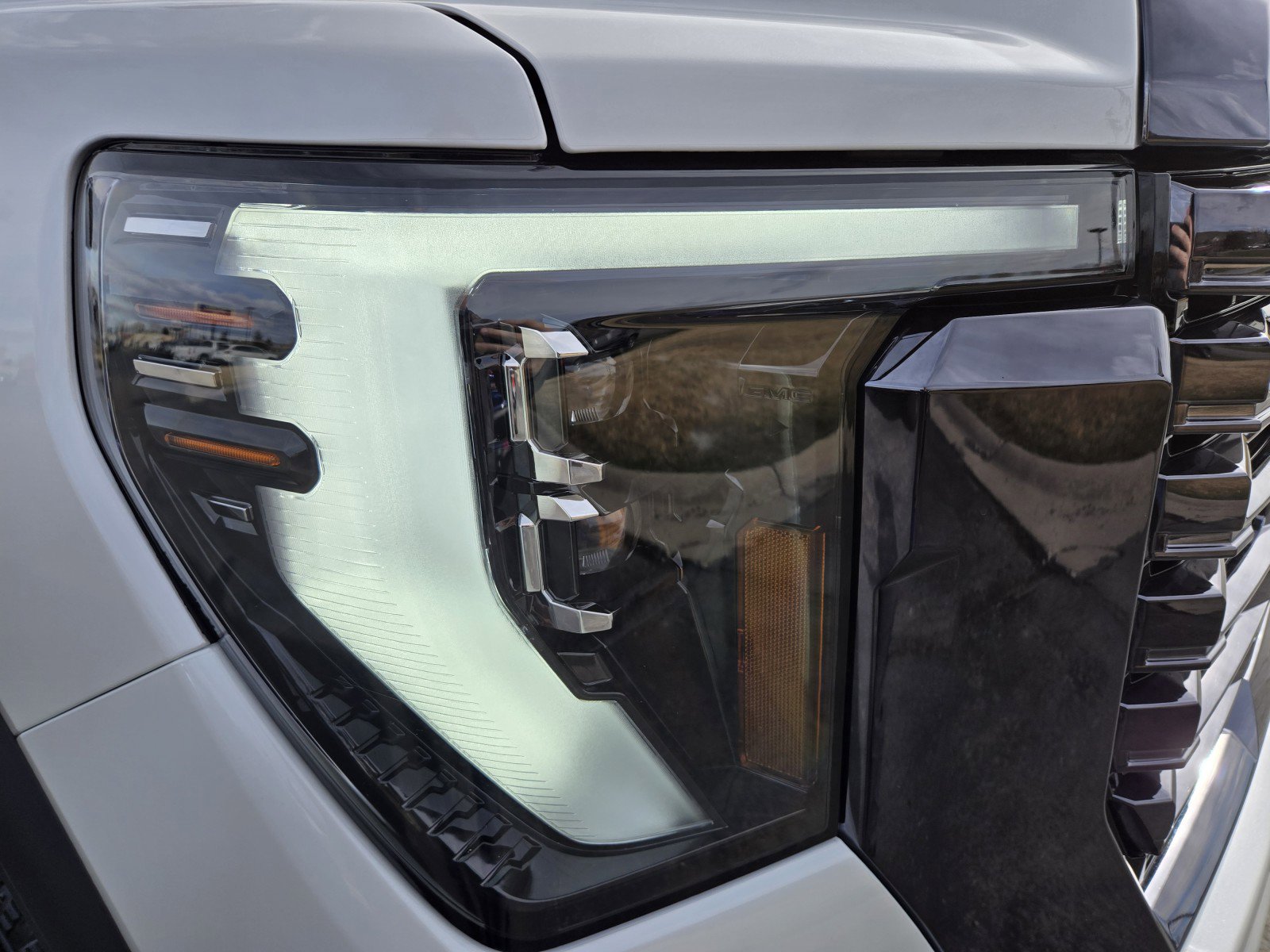 Used 2024 GMC Sierra 2500 Denali Ultimate image 50