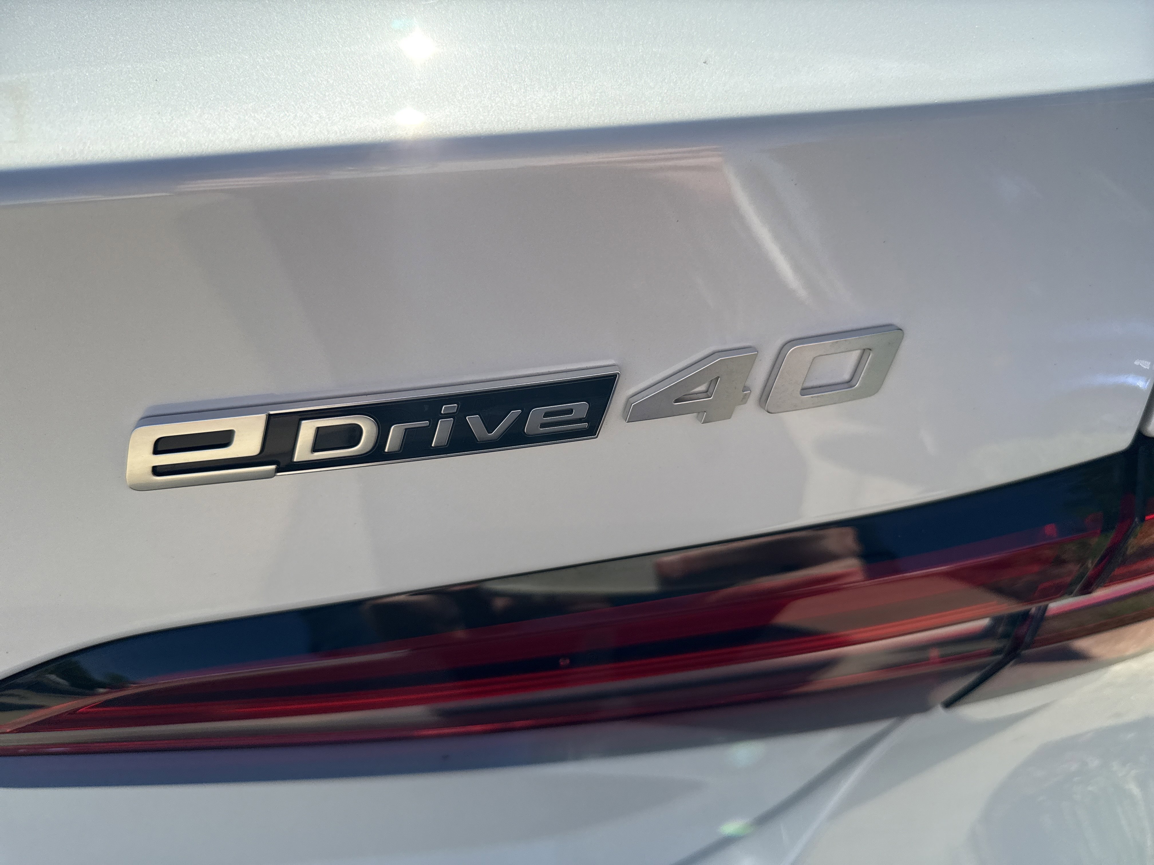 New 2026 BMW i5 eDrive40 image 7