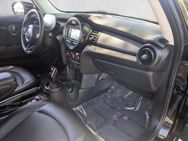 Used 2021 MINI Cooper 2-Door Hardtop w/ 6.5" Touchscreen Package FWD image 15