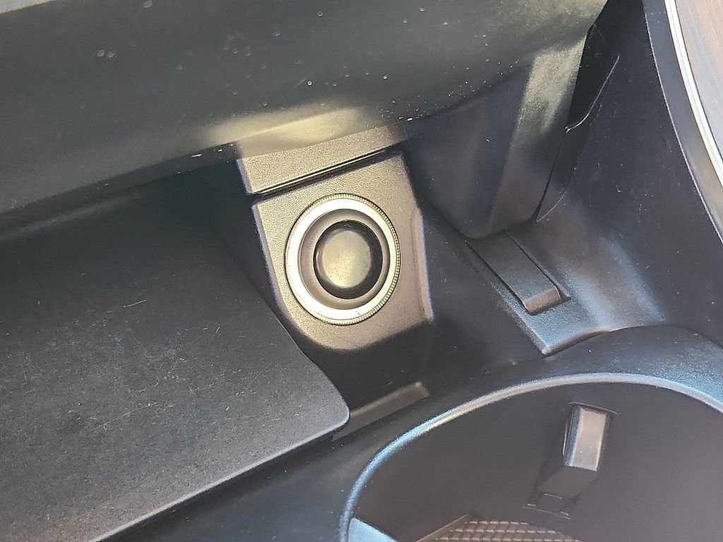 Used 2021 Mercedes-Benz GLC 300 4MATIC Coupe image 26