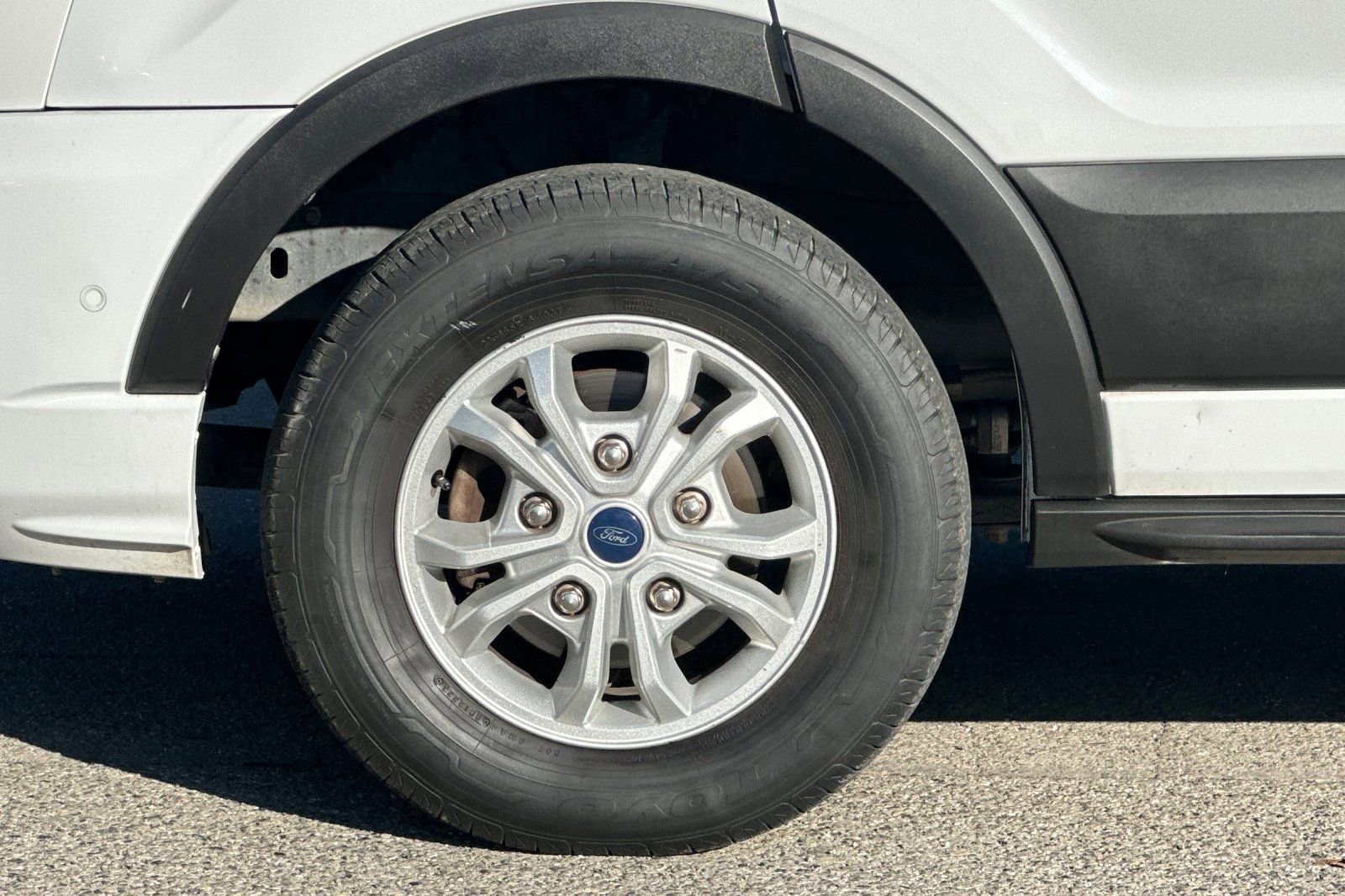 Used 2021 Ford Transit 350 XLT image 19