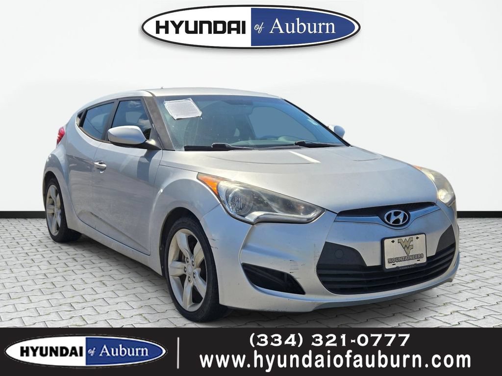 Used 2012 Hyundai Veloster FWD image 1