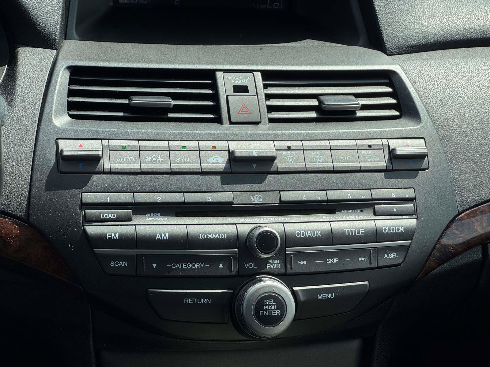 Used 2010 Honda Crosstour EX-L image 4