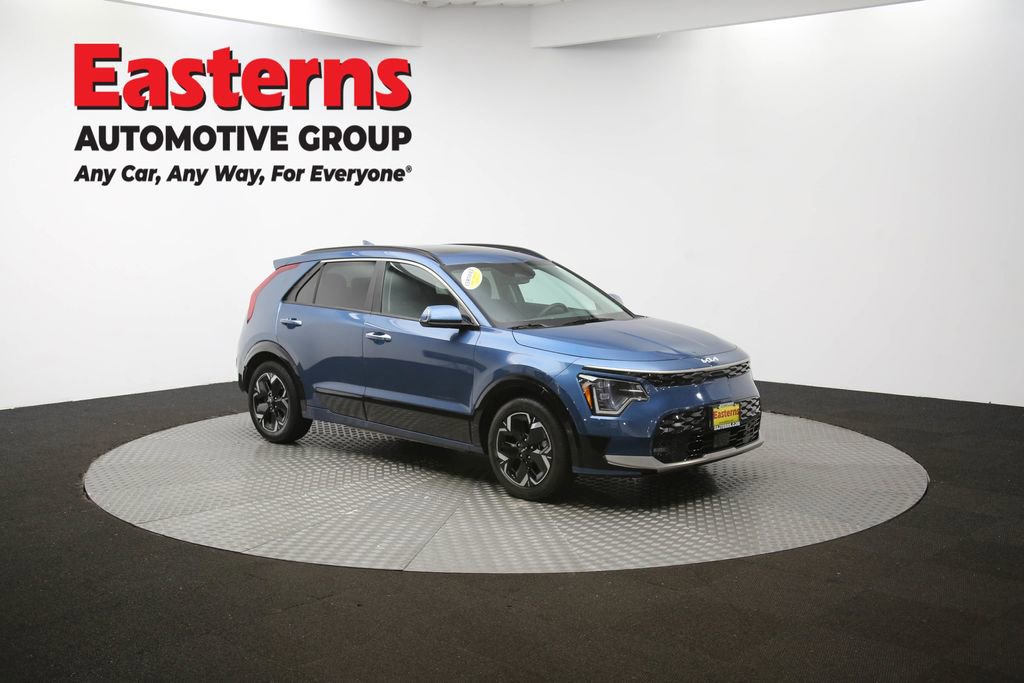 Used 2023 Kia Niro Wave w/ Wave Preserve Package image 48