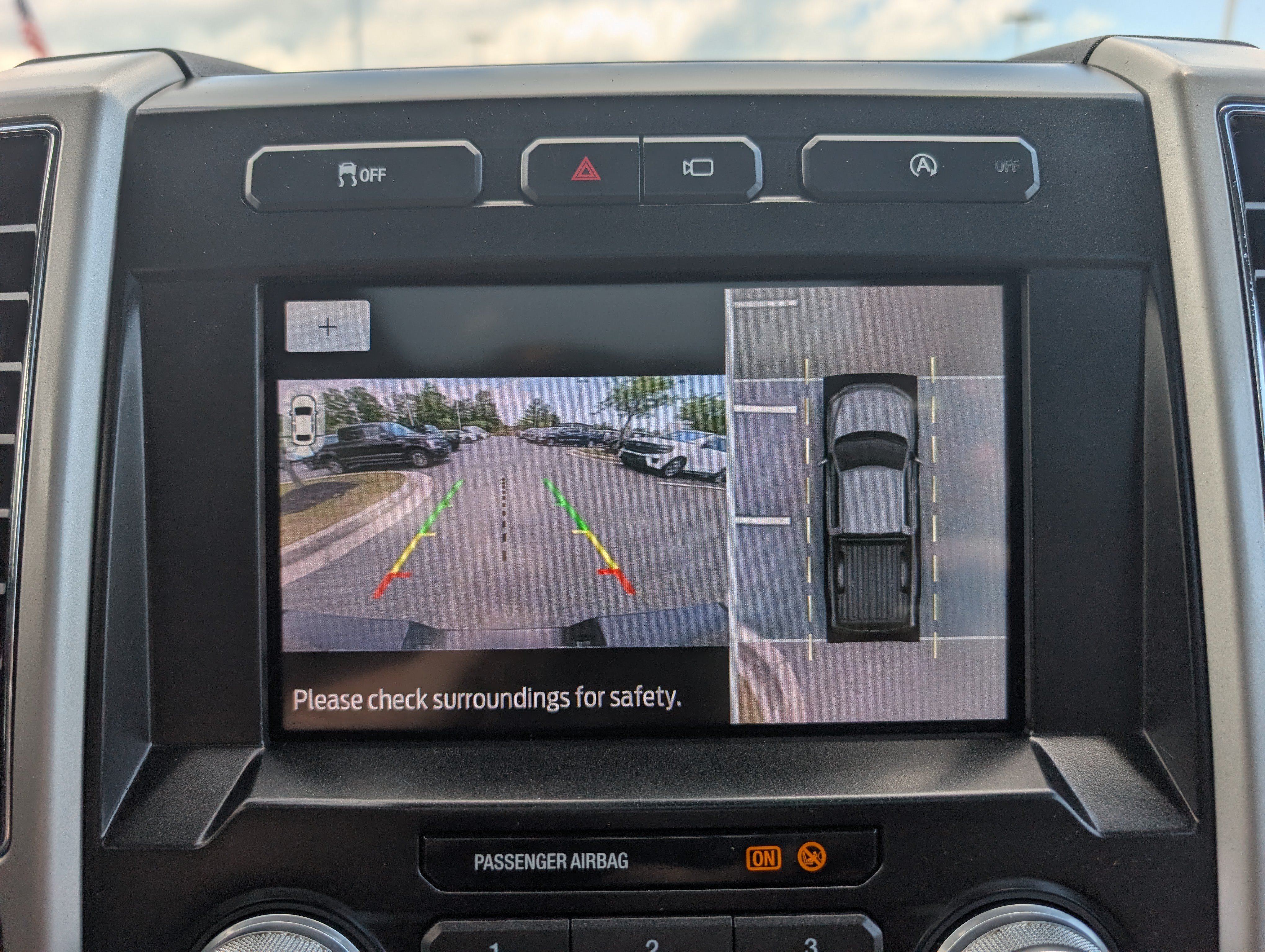 Certified 2019 Ford F150 Lariat w/ Equipment Group 502A Luxury AWD/4WD image 33