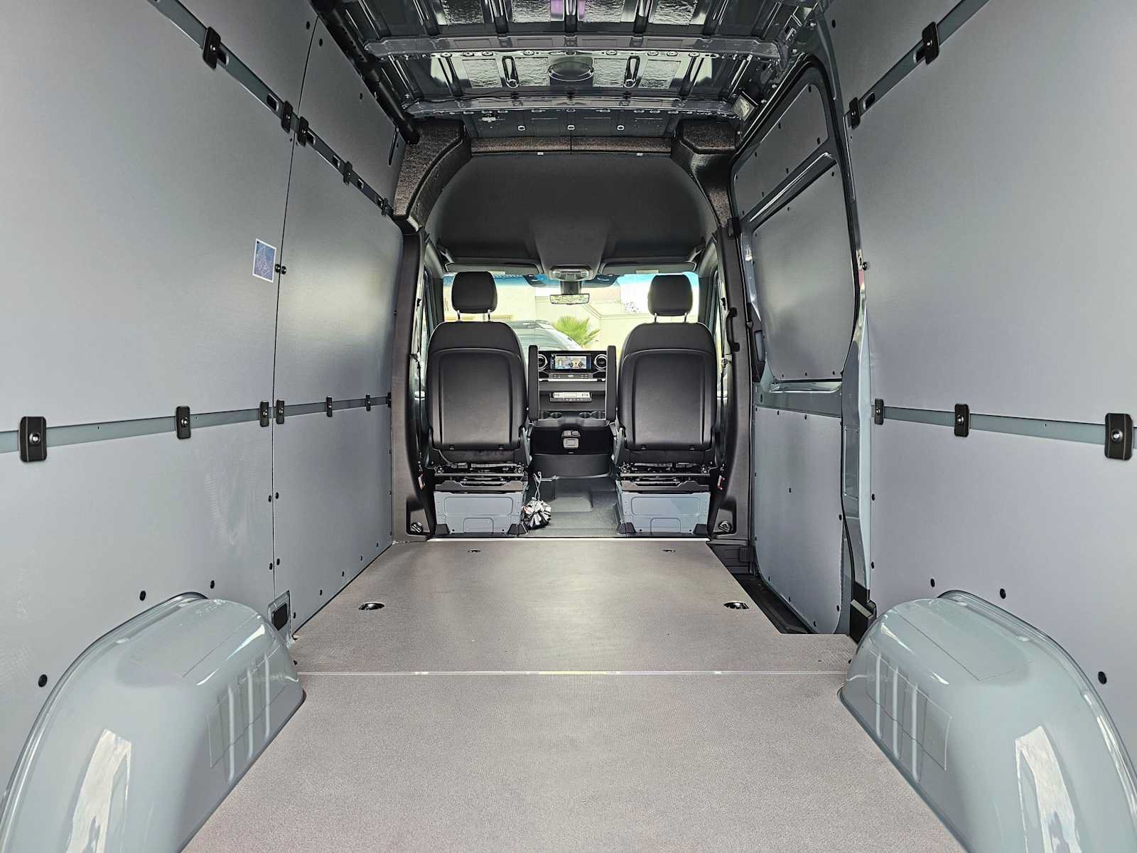 New 2026 Mercedes-Benz Sprinter 2500 image 18