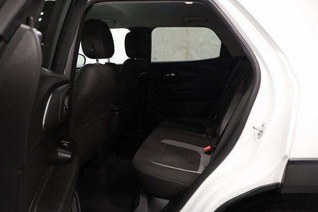 Used 2025 Chevrolet TrailBlazer LT AWD/4WD image 13