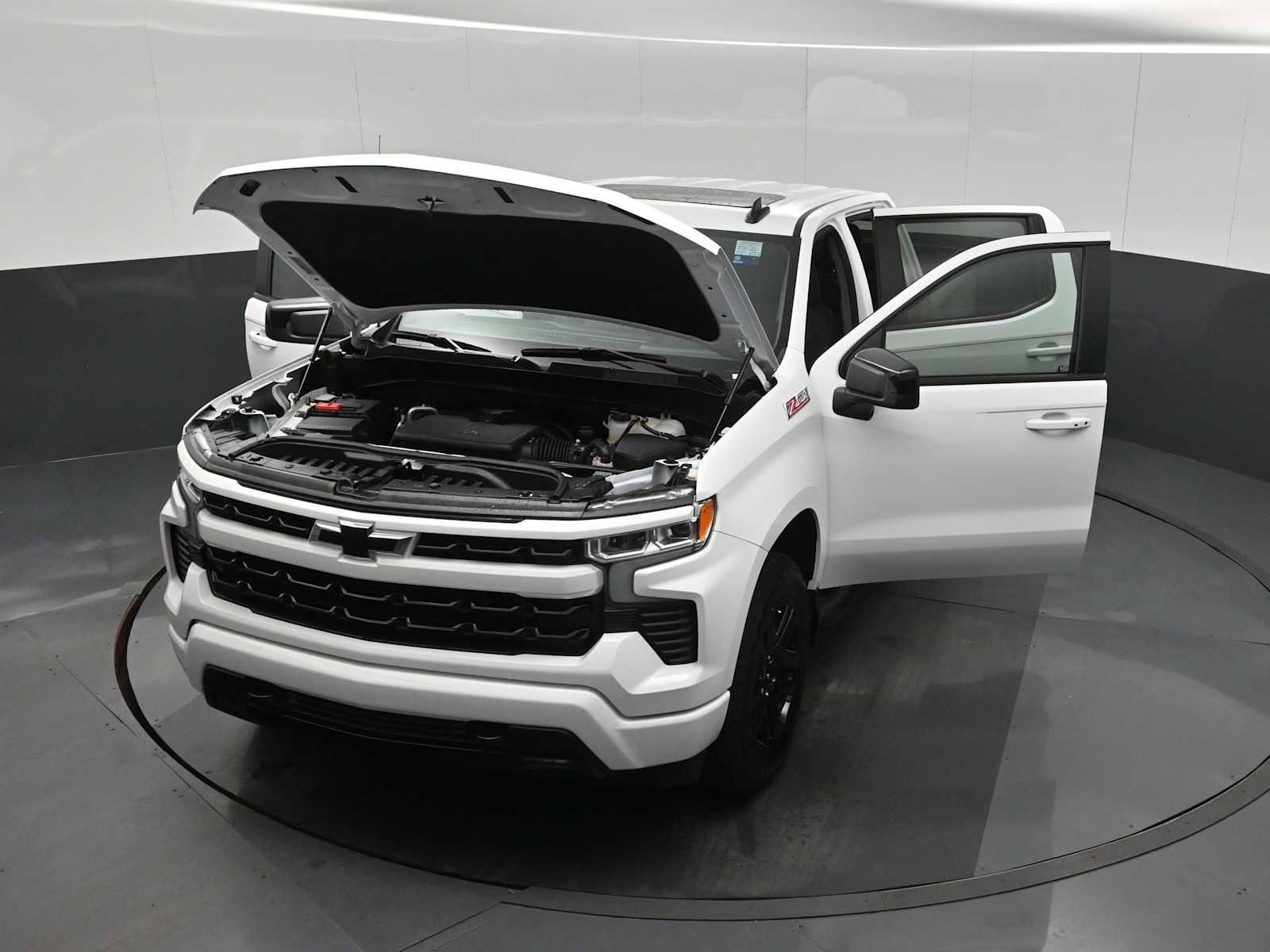 Used 2025 Chevrolet Silverado 1500 RST image 27