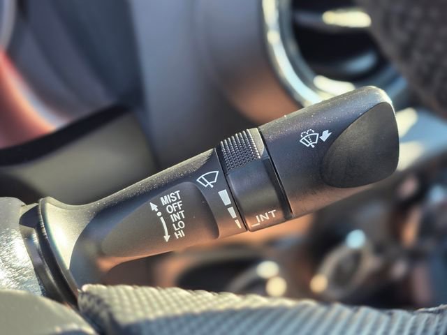 Used 2023 Toyota Tacoma TRD Off-Road image 39