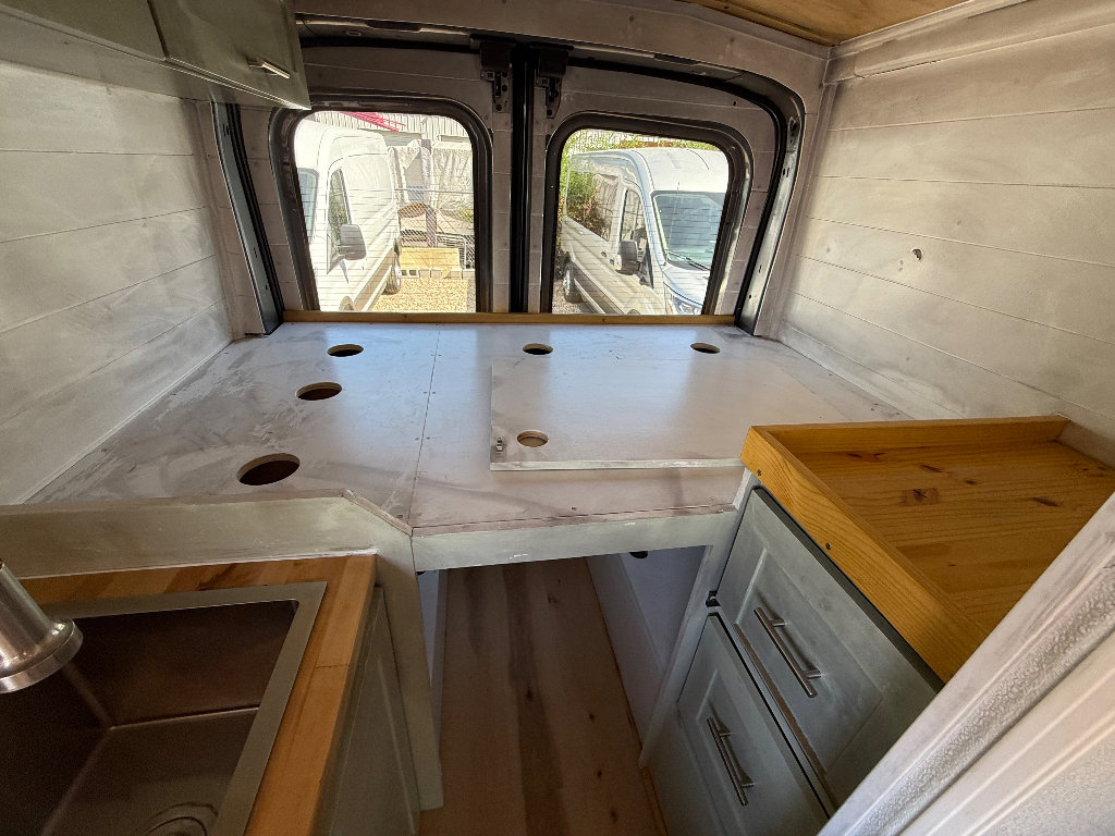 Used 2024 Ford Transit 250 148 Medium Roof Extended AWD w/ Load Area Protection Package image 35