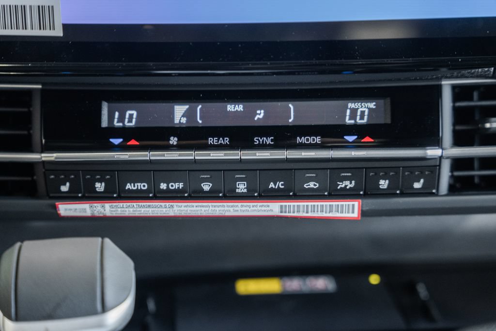 New 2026 Toyota Sienna Platinum AWD/4WD image 24