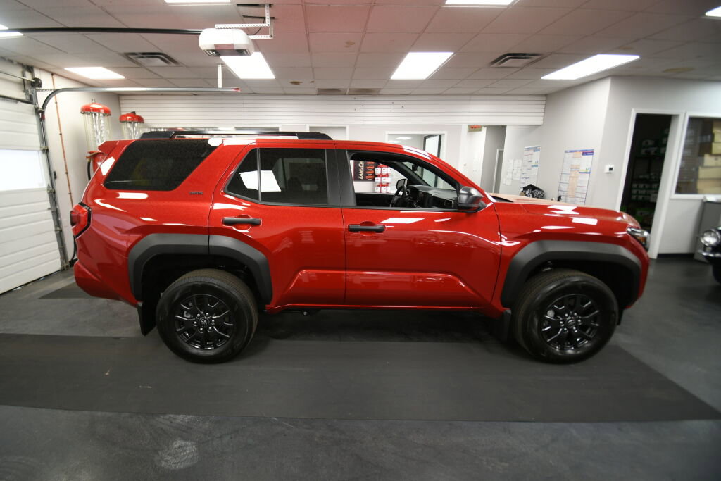 Used 2026 Toyota 4Runner SR5 image 9
