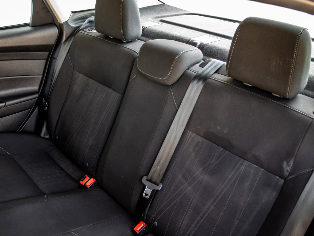 Used 2017 Ford Focus SE w/ Cold Weather Package image 14