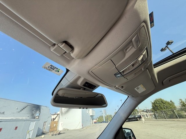 Used 2013 Mercedes-Benz GL 550 4MATIC image 23