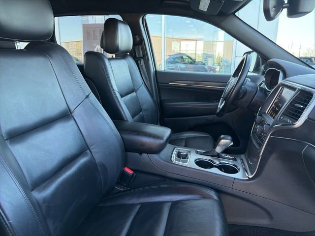 Used 2018 Jeep Grand Cherokee Limited image 31
