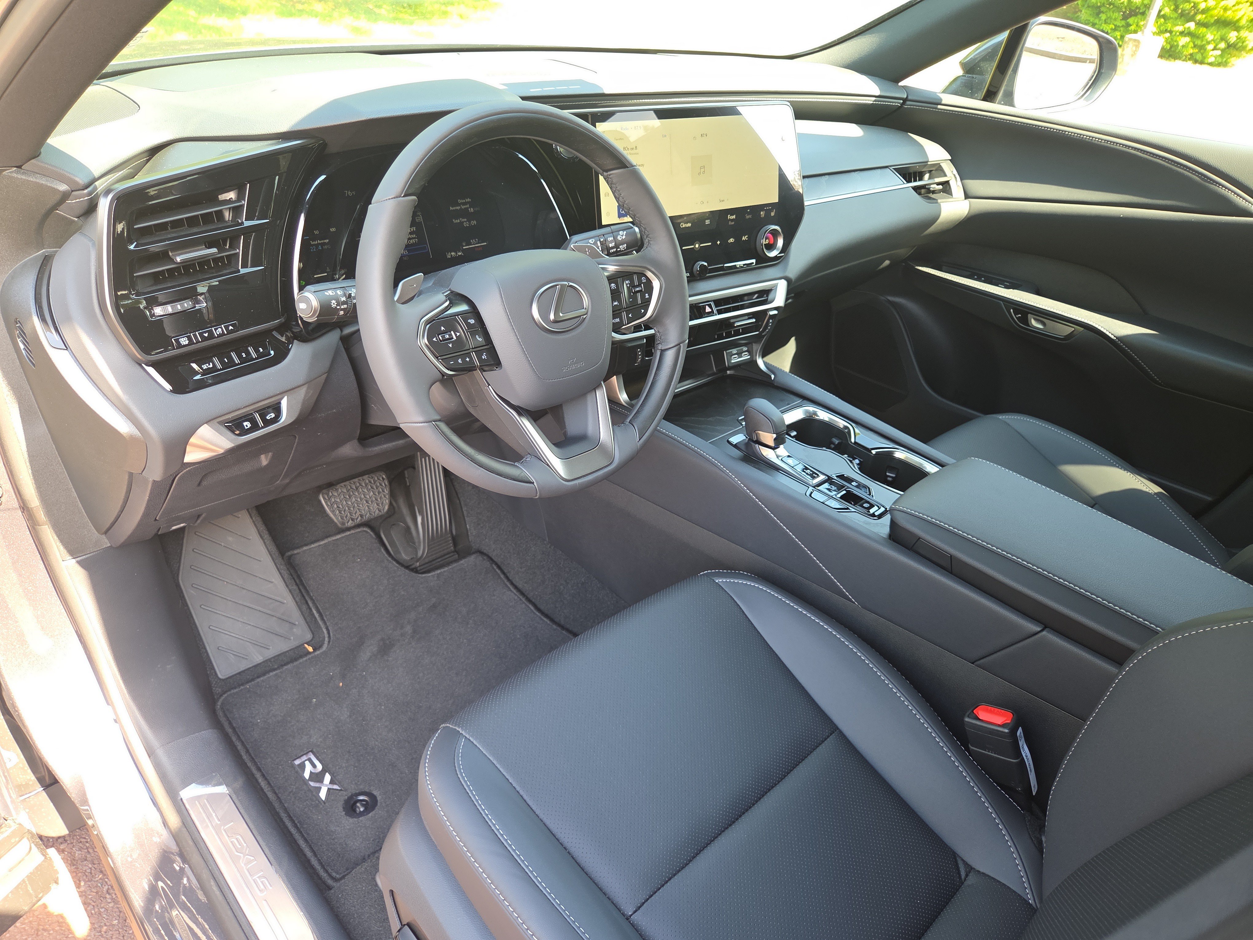 New 2026 Lexus RX 350h AWD/4WD image 9