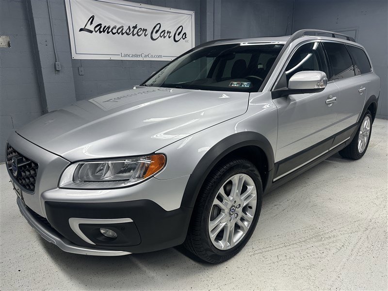 Used 2016 Volvo XC70 T5 Premier w/ Proximity Package