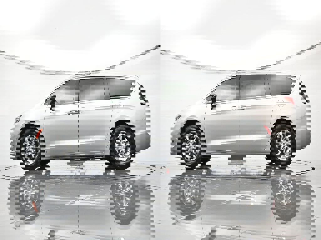 New 2026 Chrysler Pacifica Select image 44