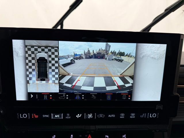 Used 2025 GMC Hummer EV 2X w/ LPO, Roof Cross Rail Package image 36