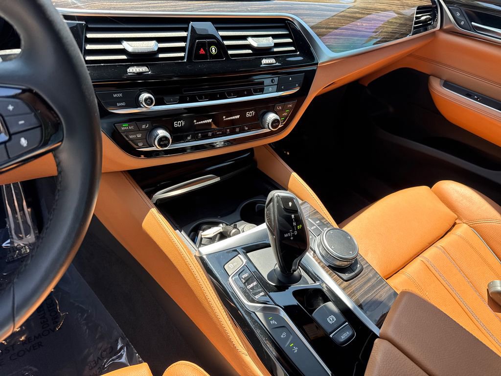 Used 2018 BMW 640i Gran Turismo xDrive w/ M Sport Package AWD/4WD image 30