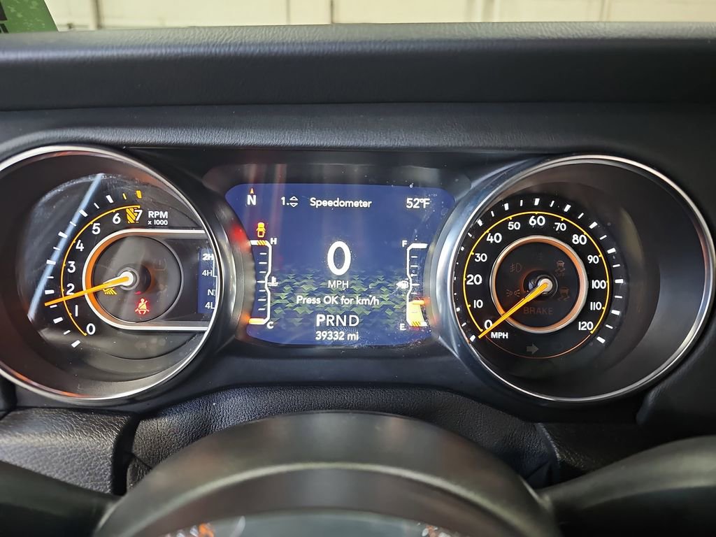 Certified 2022 Jeep Gladiator Overland image 18