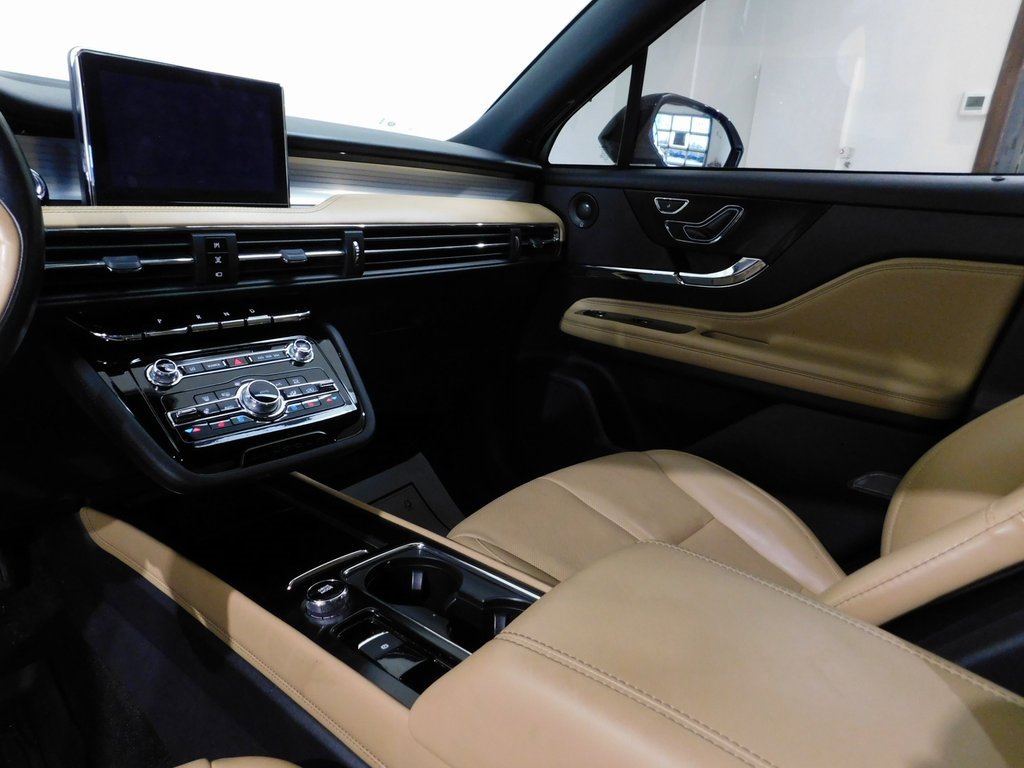 Used 2021 Lincoln Corsair Reserve image 78