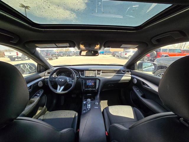 Used 2023 INFINITI QX55 Essential w/ Accent Package image 13