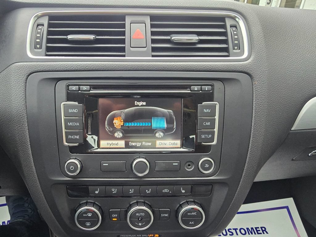 Used 2014 Volkswagen Jetta Hybrid Sedan FWD image 22