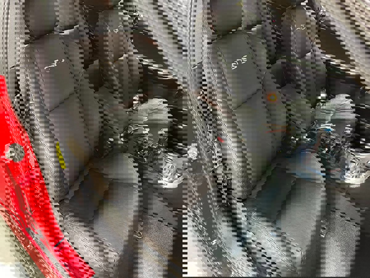 Used 2006 Pontiac GTO image 12