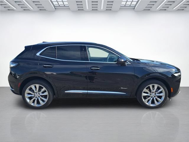 Used 2023 Buick Envision Avenir AWD/4WD image 3