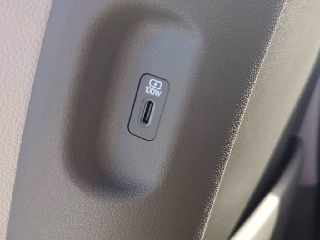 New 2026 Hyundai Palisade Limited image 18