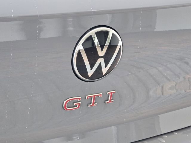 Certified 2025 Volkswagen GTI Autobahn FWD image 9