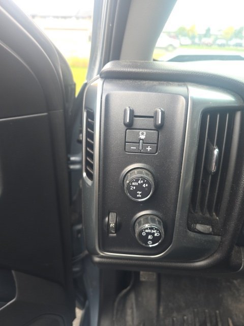 Used 2016 Chevrolet Silverado 1500 LT w/ All Star Edition AWD/4WD image 10
