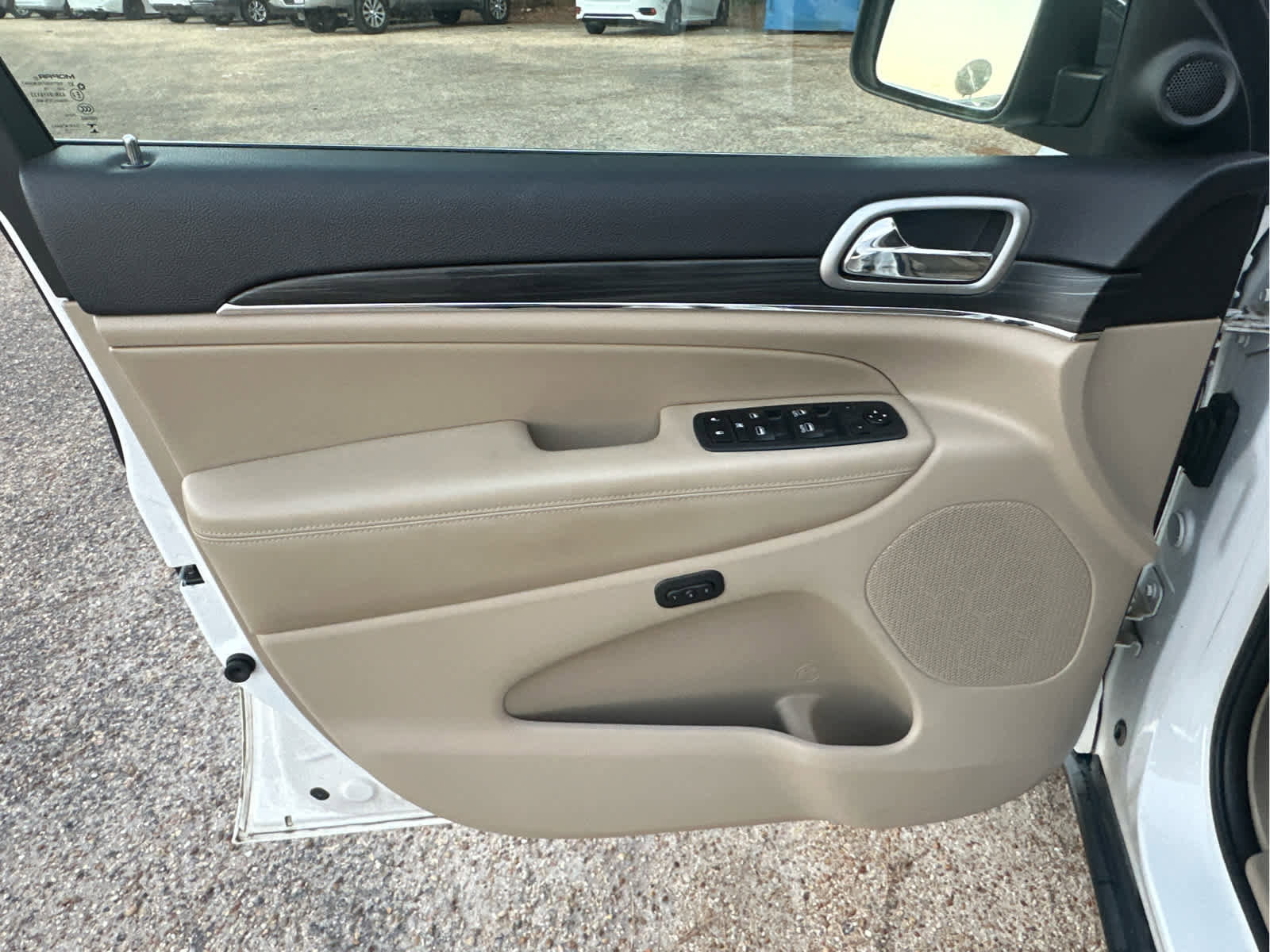 Used 2019 Jeep Grand Cherokee Limited w/ Trailer Tow Group IV image 20