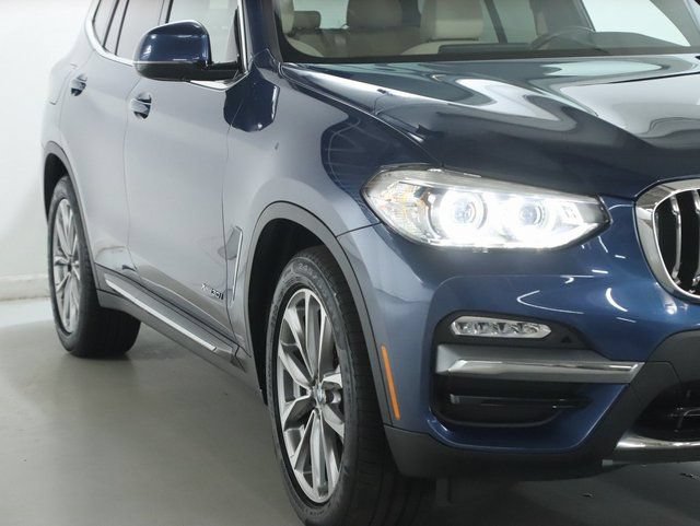 Used 2018 BMW X3 xDrive30i AWD/4WD image 10