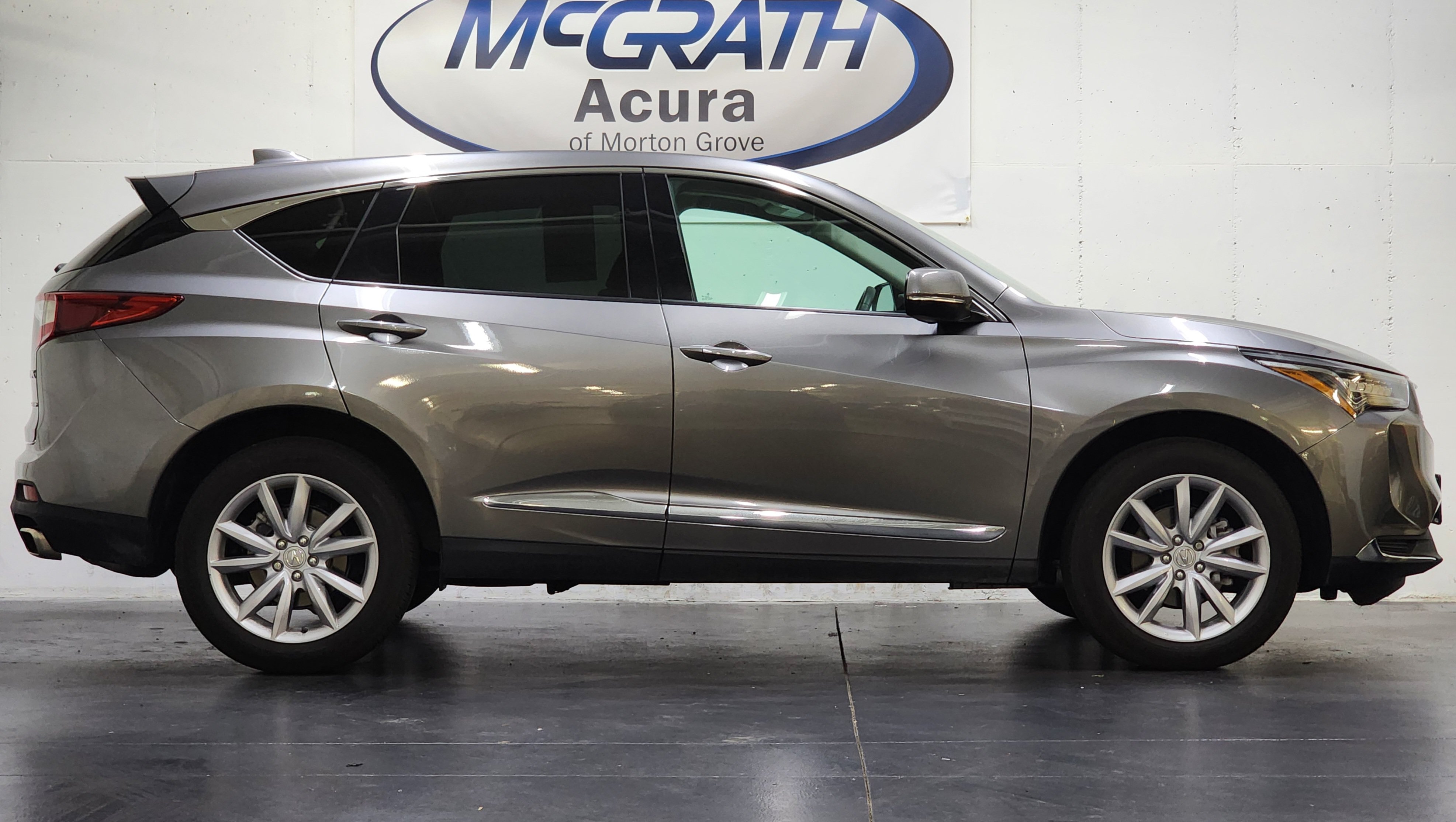 Used 2024 Acura RDX SH-AWD image 3