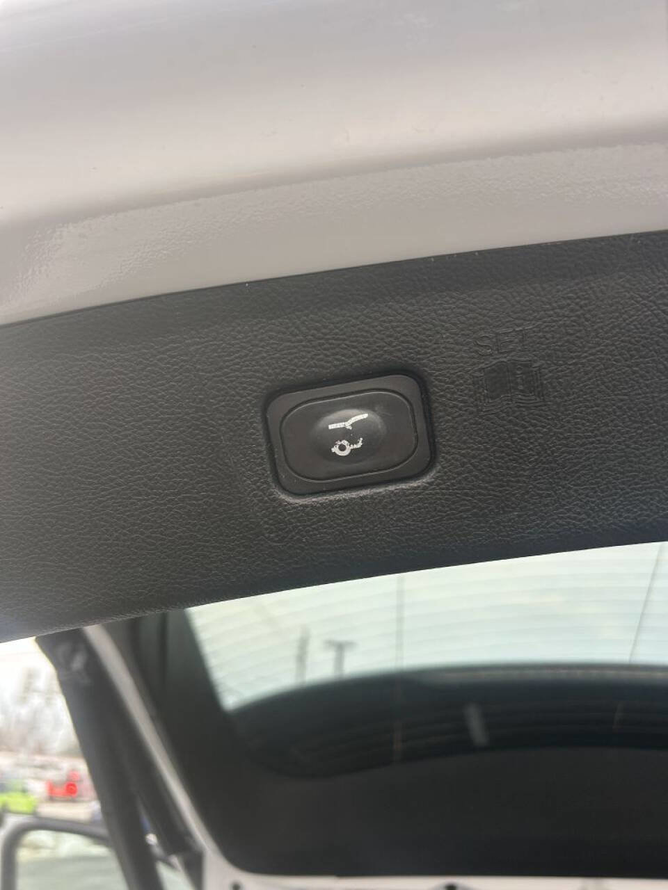 Used 2022 Ford Edge SEL w/ Convenience Package image 21