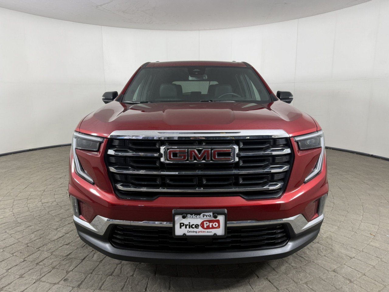 Used 2024 GMC Acadia Elevation AWD/4WD image 2