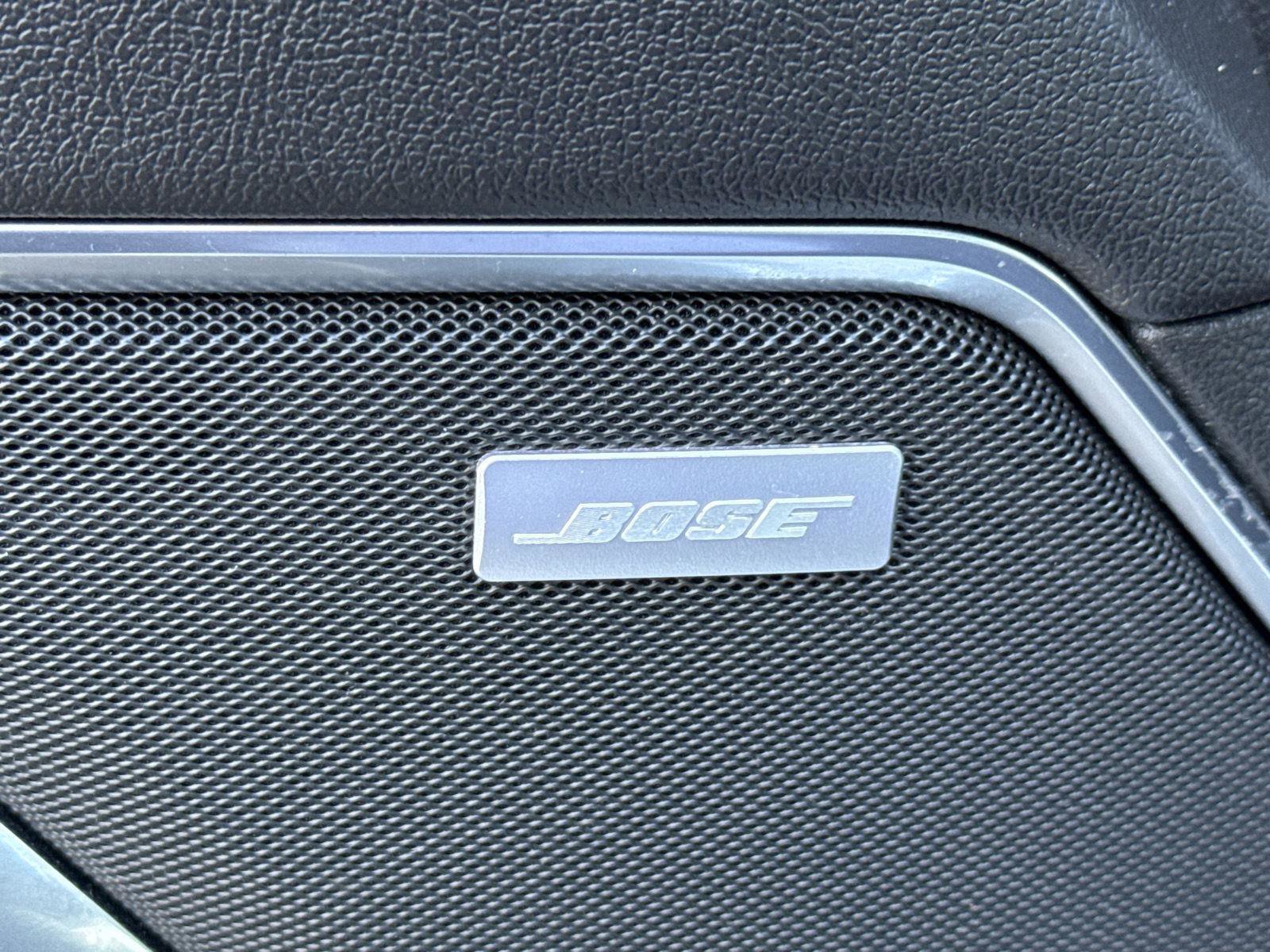 Used 2022 GMC Sierra 1500 SLT w/ SLT Premium Package image 18