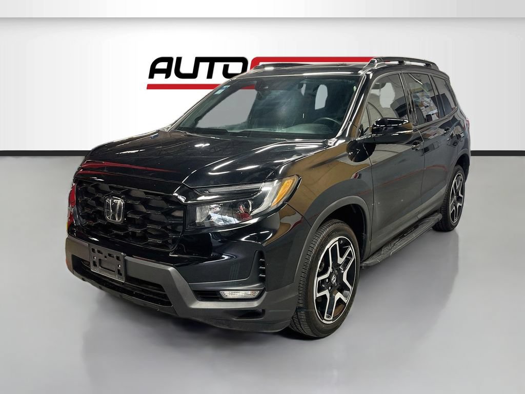 Used 2023 Honda Passport Elite image 3