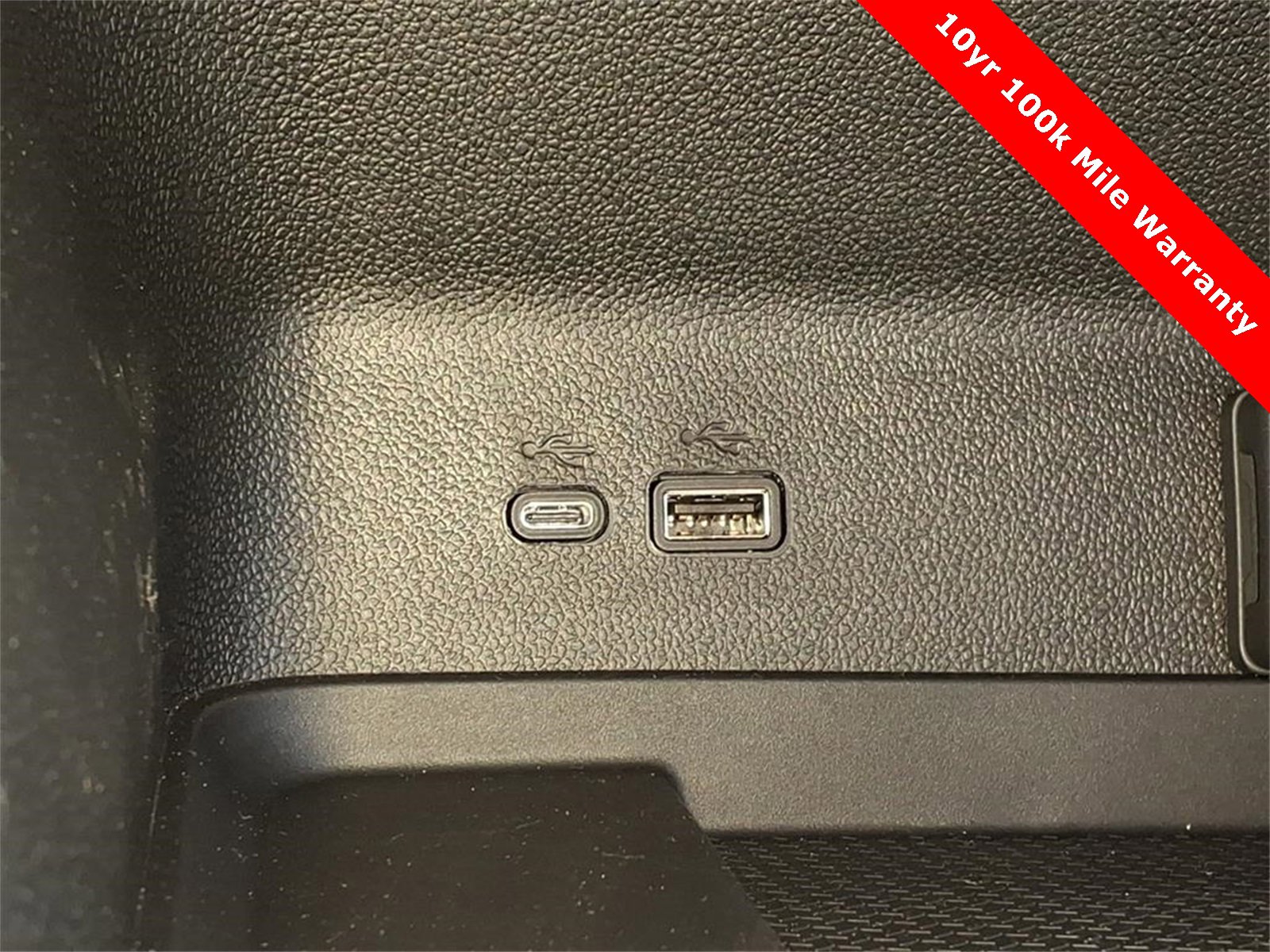 New 2026 Chevrolet Traverse High Country image 25