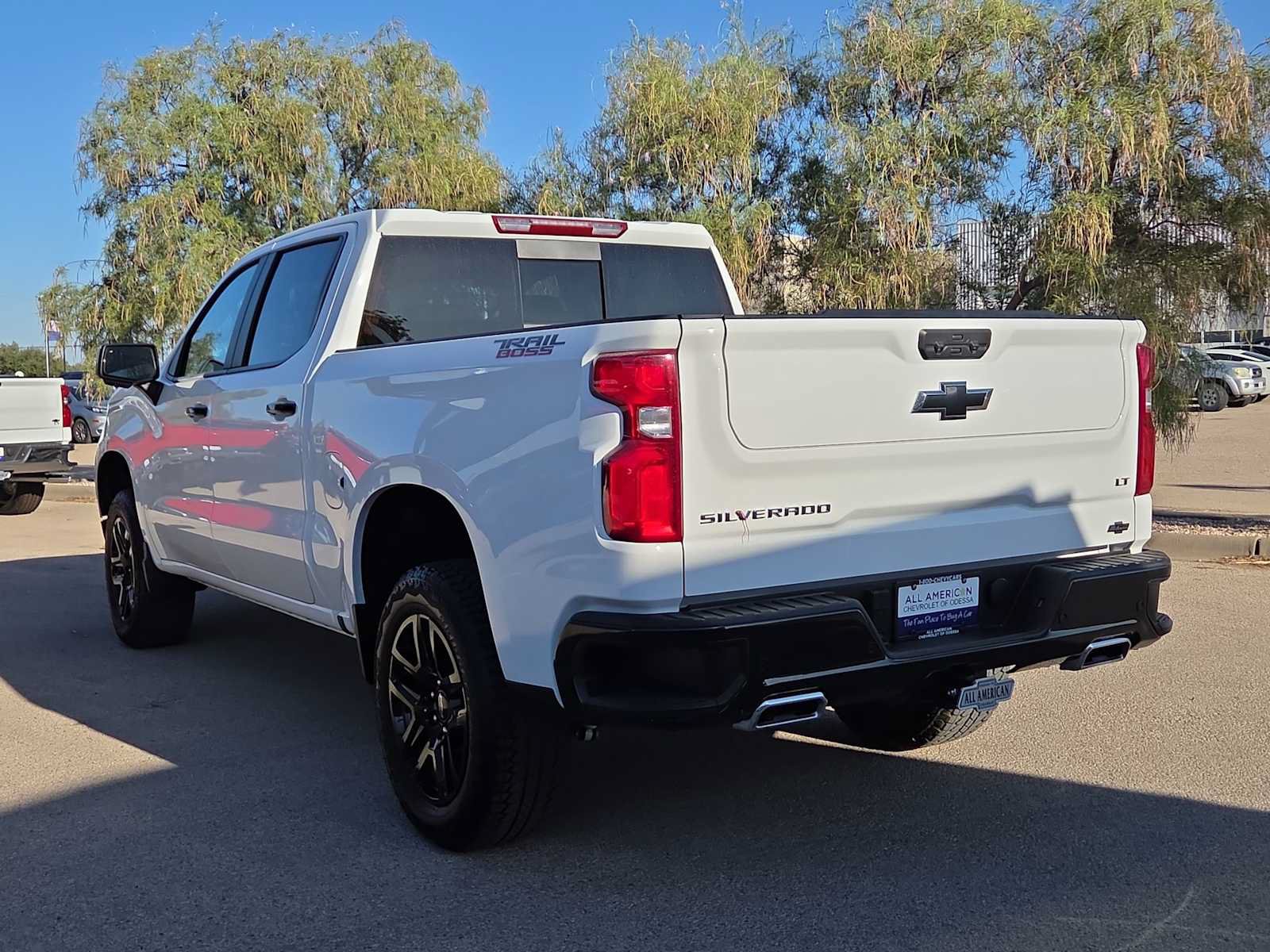 Used 2026 Chevrolet Silverado 1500 LT Trail Boss w/ Safety Package AWD/4WD image 6