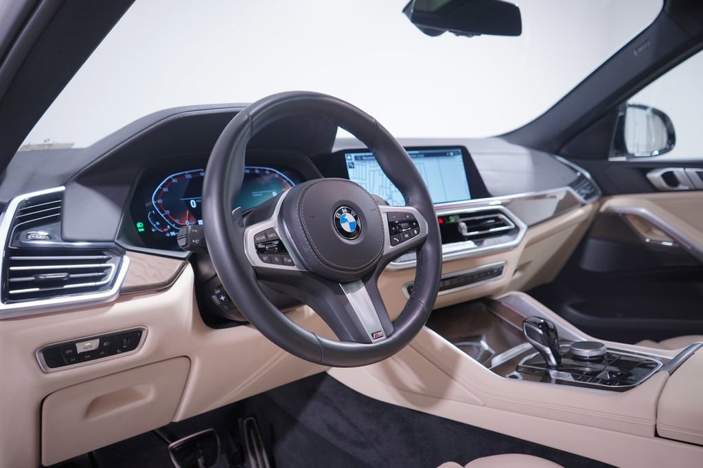 Used 2022 BMW X6 xDrive40i w/ M Sport Package image 6