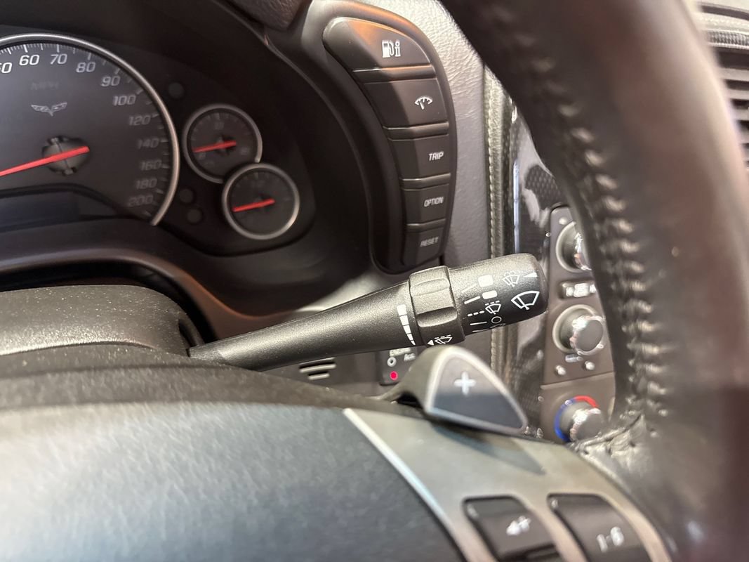 Used 2009 Chevrolet Corvette Convertible RWD image 98